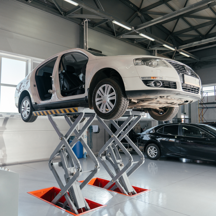 2- Post Asymmetric Car Lift